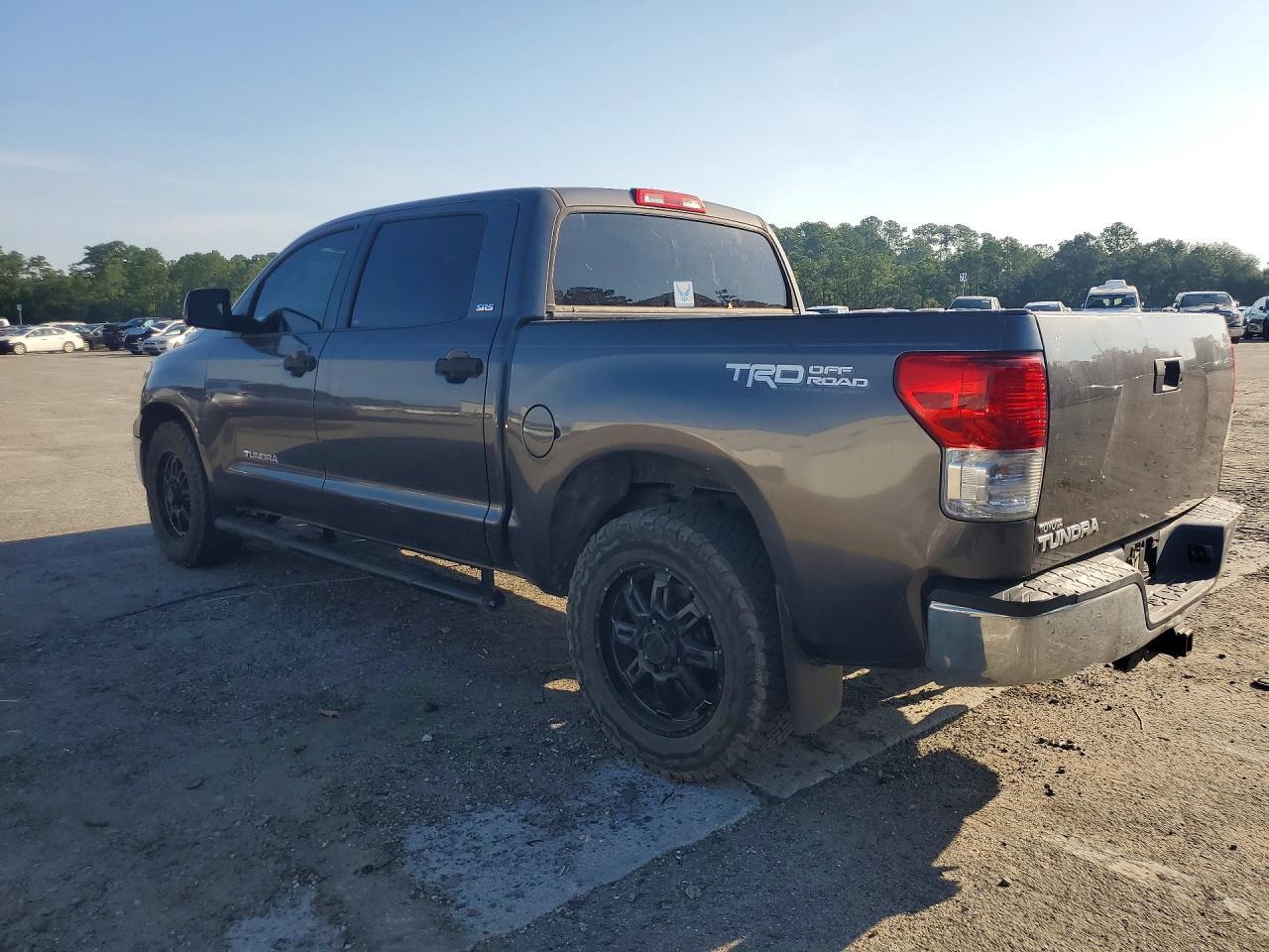 2012 Toyota Tundra Crewmax Sr5 - Фото 2