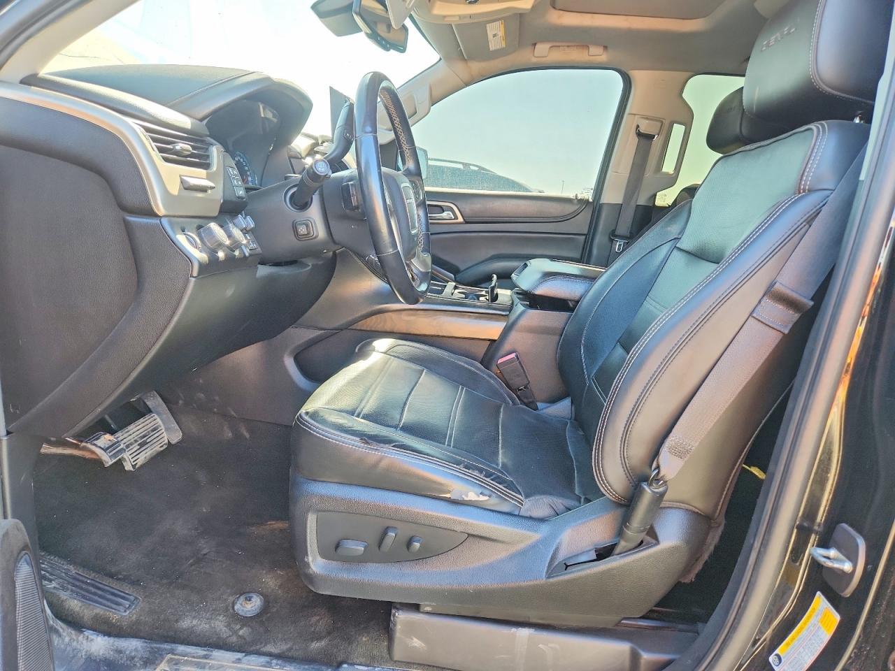 2018 GMC Yukon Denali - Фото 7