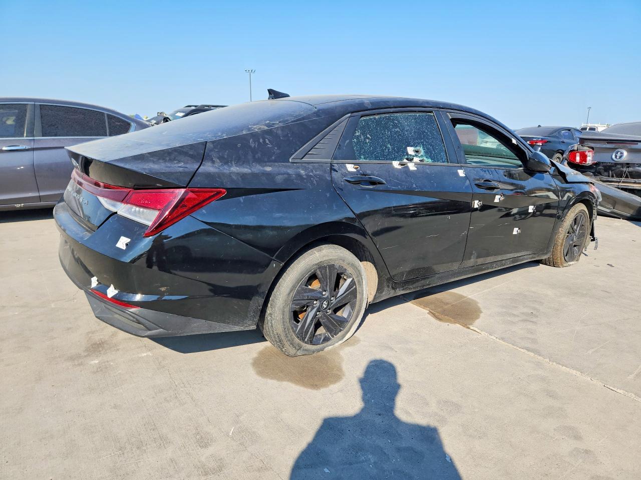 2021 Hyundai Elantra Sel - Image 3
