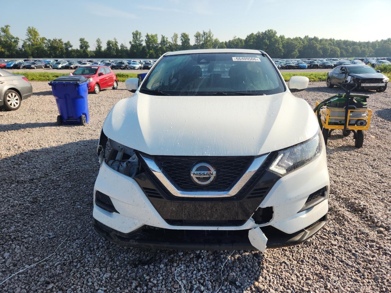 2022 Nissan Rogue Sport S - Image 5
