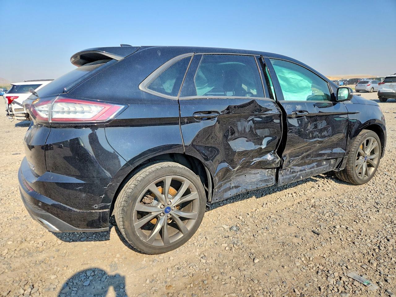 2016 Ford Edge Sport - Image 3