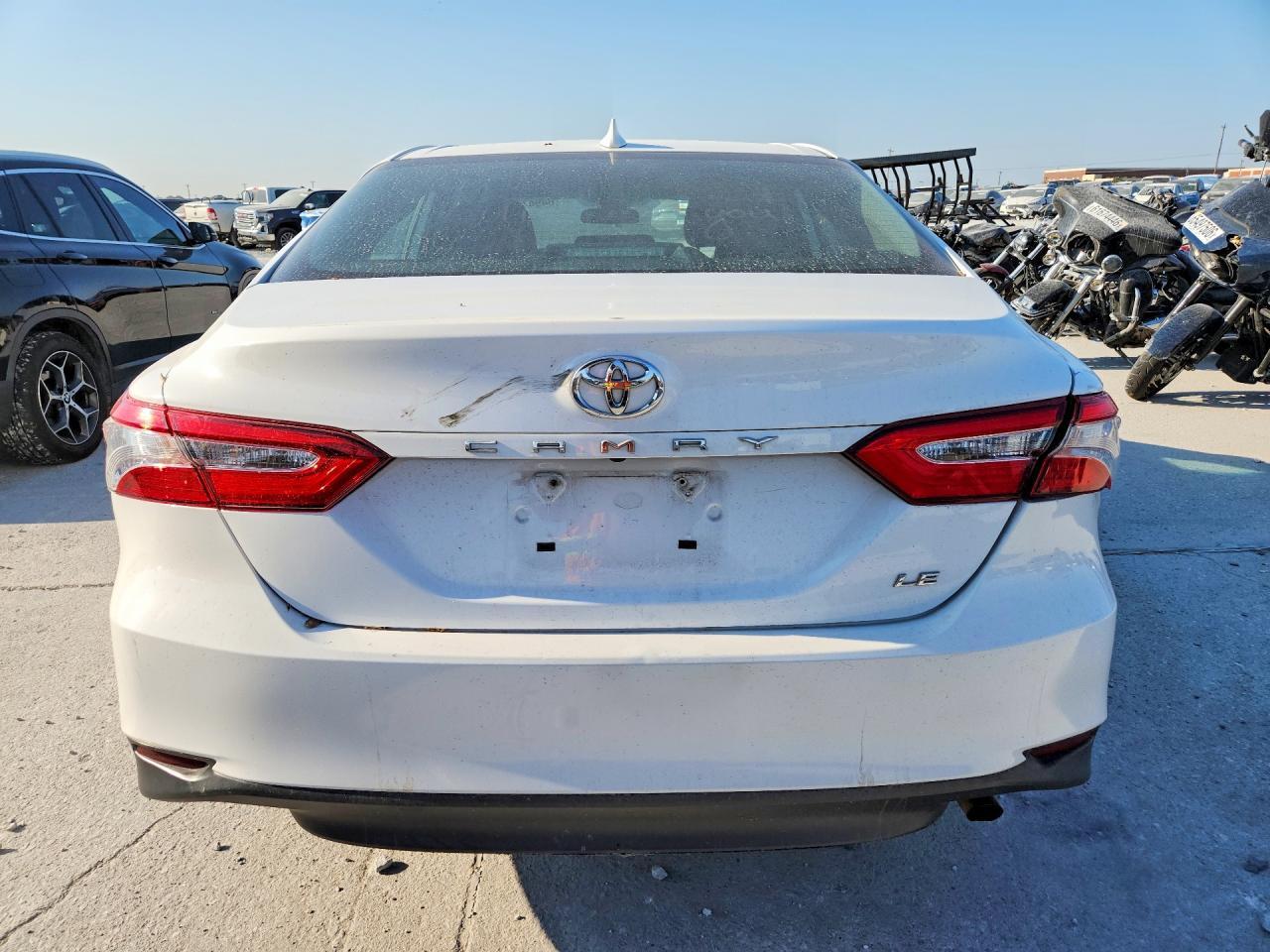 2020 Toyota Camry - Фото 6