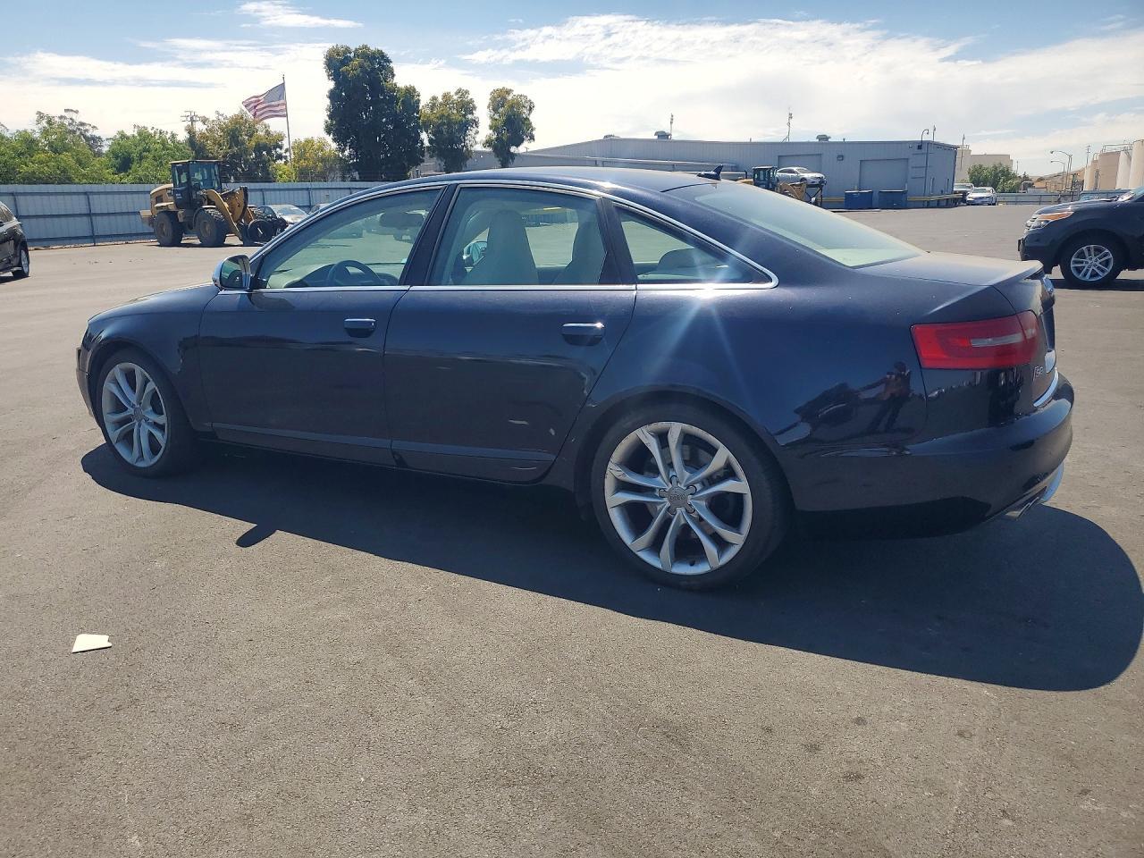 2009 Audi S6 - Фото 2