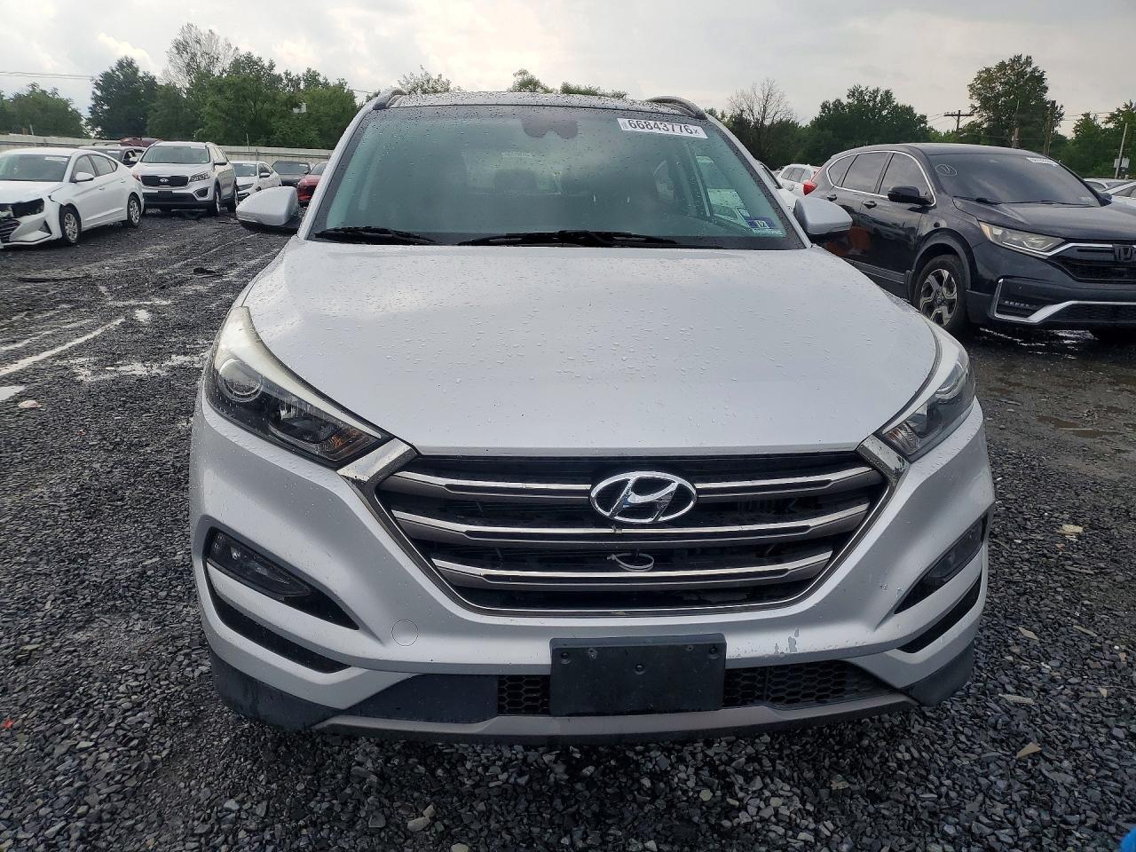 2016 Hyundai Tucson Limited - Image 5