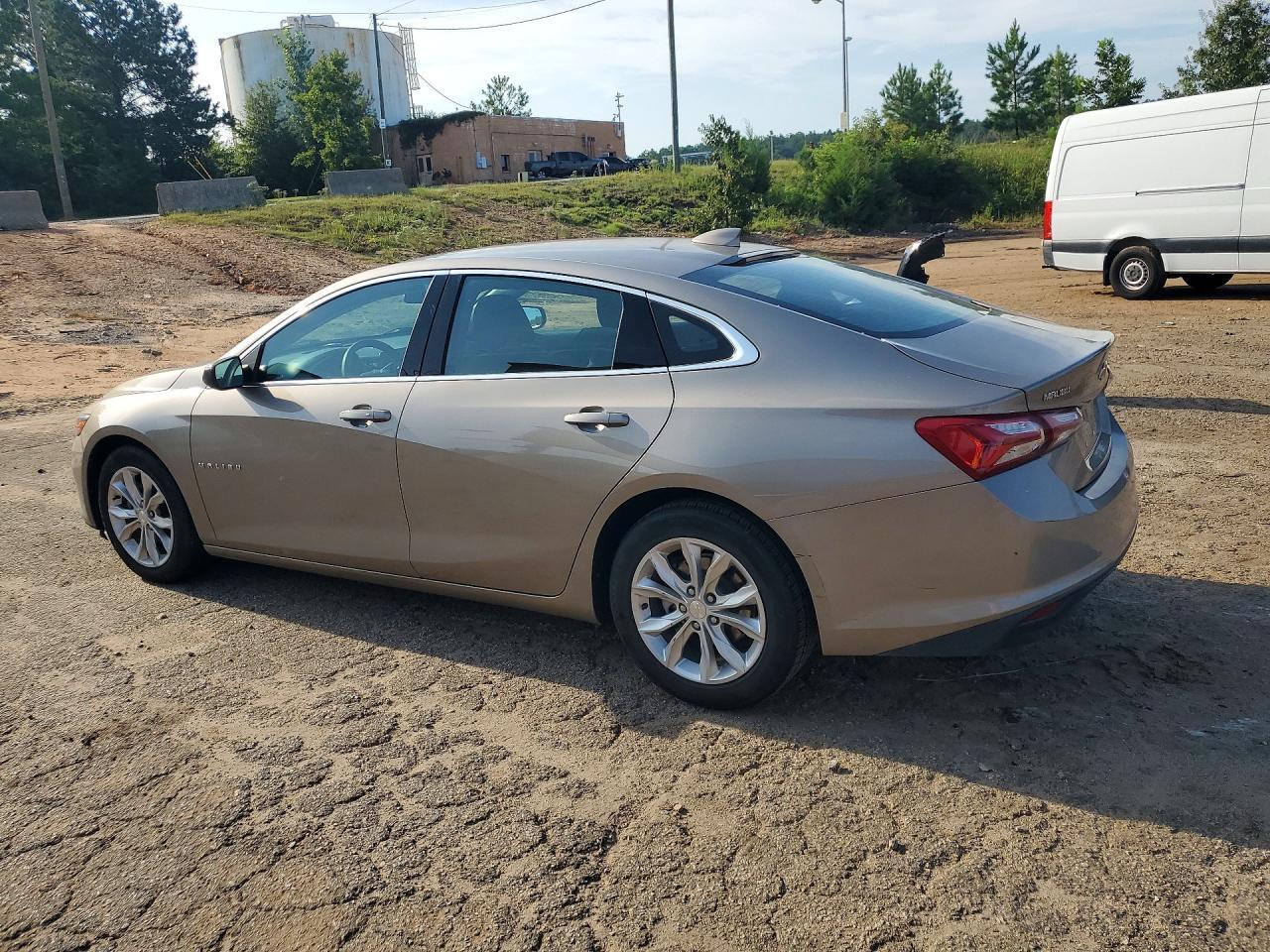 2022 Chevrolet Malibu Lt - Фото 2