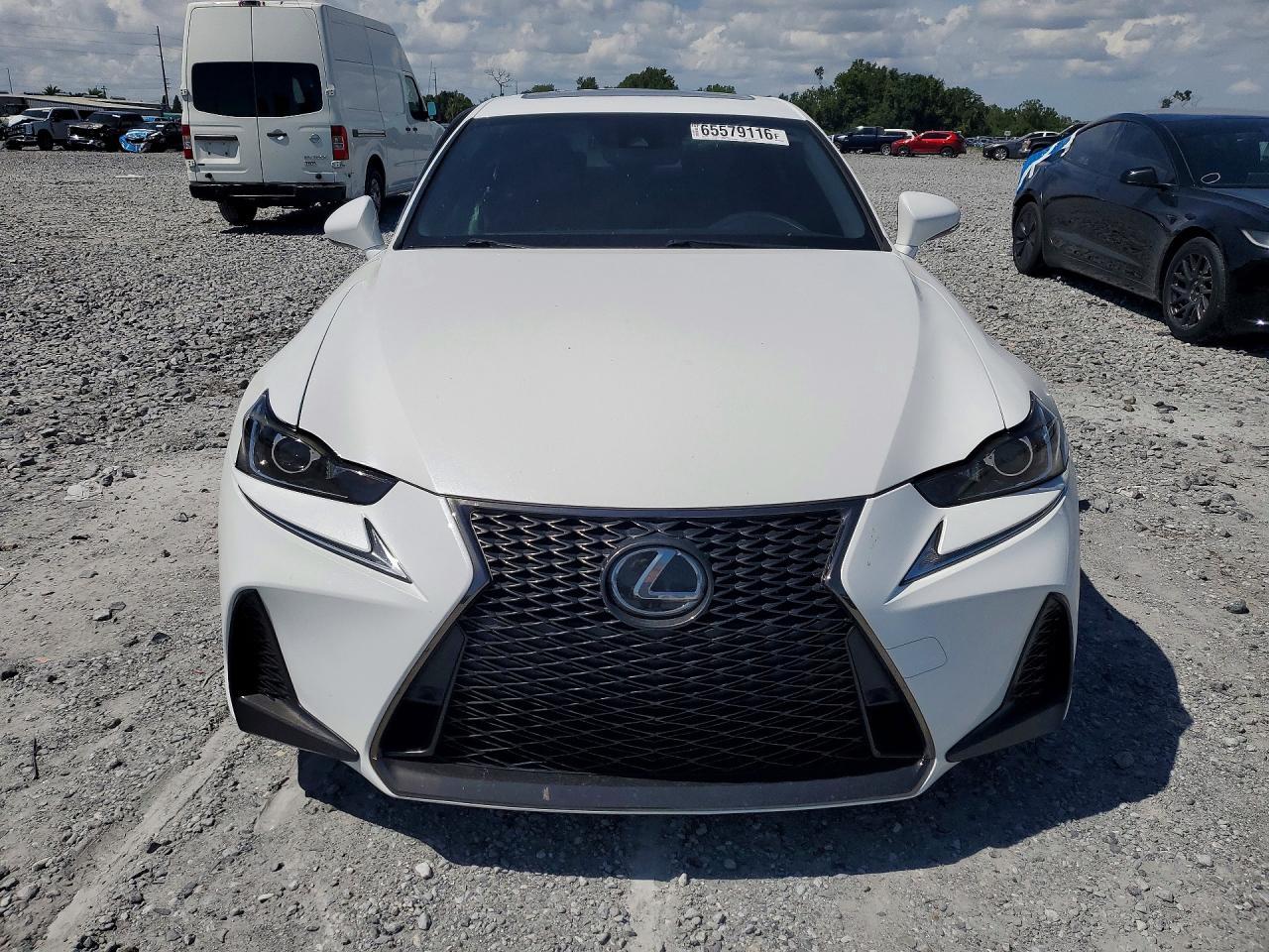 2019 Lexus Is 300 - Фото 5