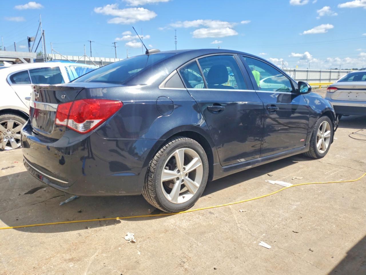 2015 Chevrolet Cruze Lt - Image 3