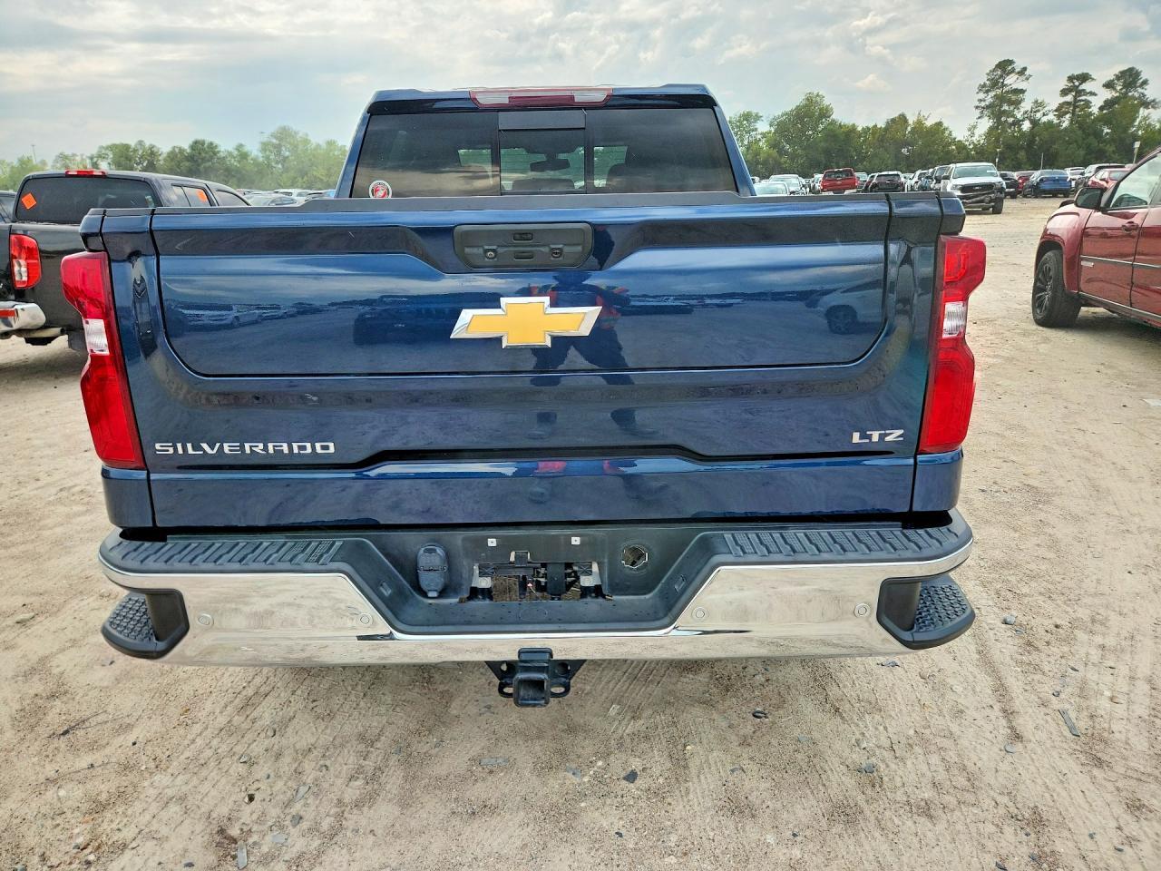 2021 Chevrolet Silverado C1500 Ltz - Фото 6