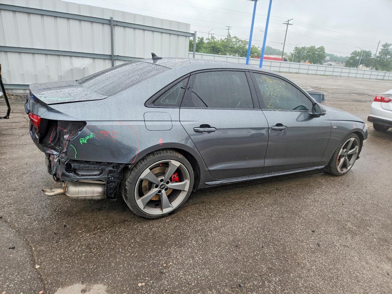 2022 Audi A4 Prestige 45 - Фото 3