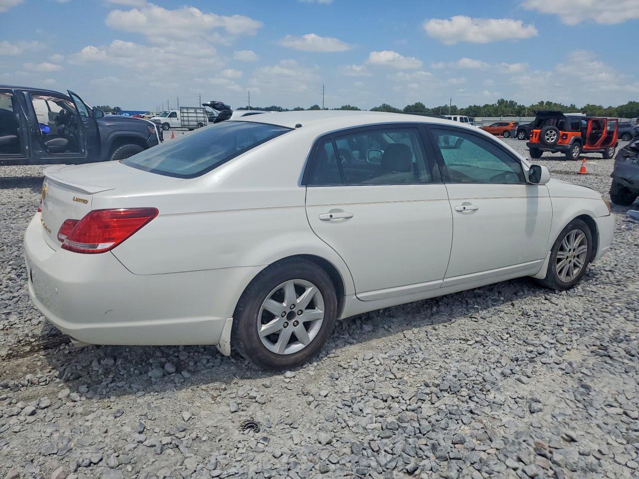 2006 Toyota Avalon Limited - Фото 3