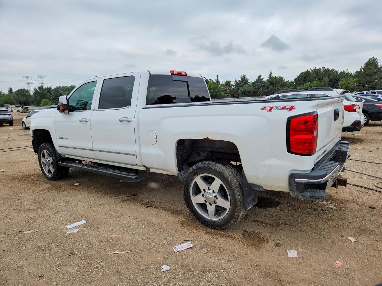 2016 Chevrolet Silverado K2500 Heavy Duty Ltz - Image 2
