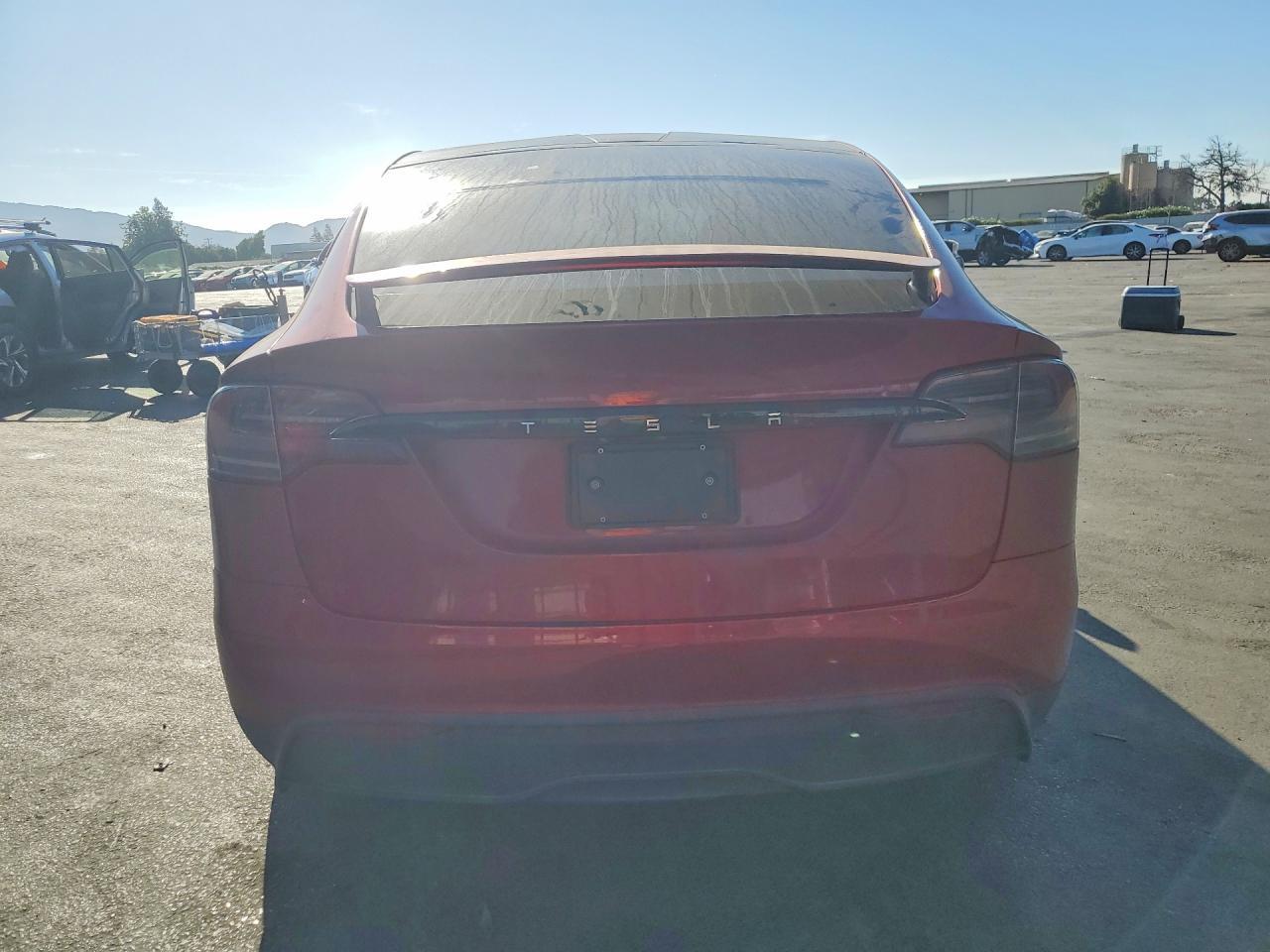 2023 Tesla Model X - Фото 6