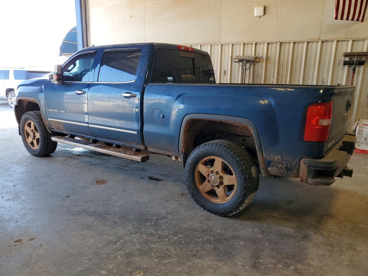 2015 GMC Sierra K2500 Denali - Фото 2