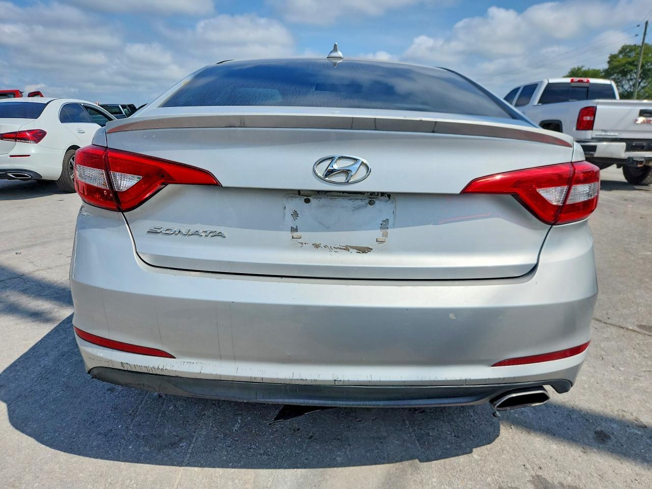 2016 Hyundai Sonata Se - Image 6