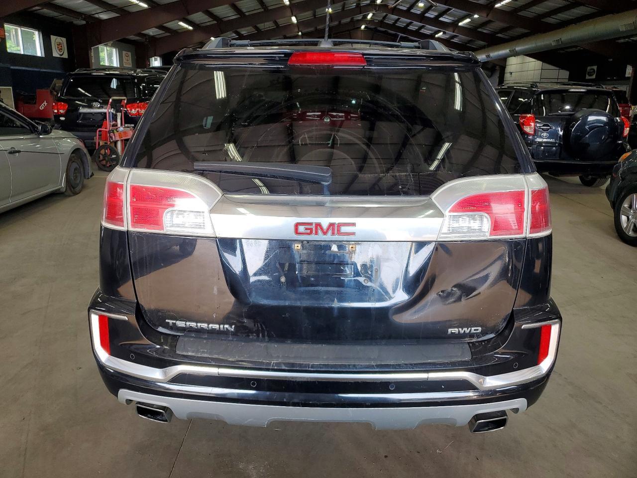 2016 GMC Terrain Denali - Фото 6