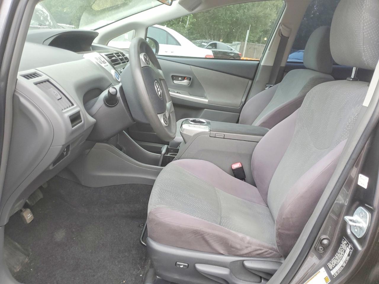 2012 Toyota Prius V Three - Image 7