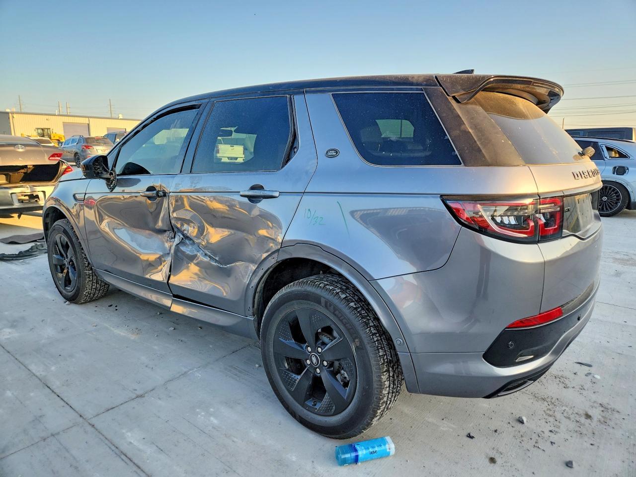 2022 Land Rover Discovery Sport S R-Dynamic - Фото 2