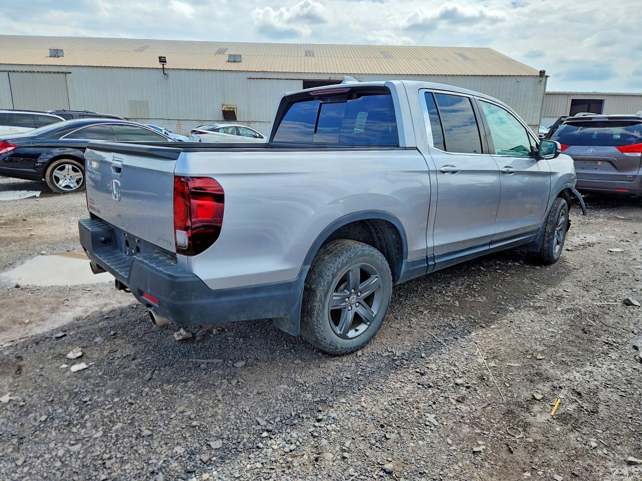 2021 Honda Ridgeline Rtl - Image 3