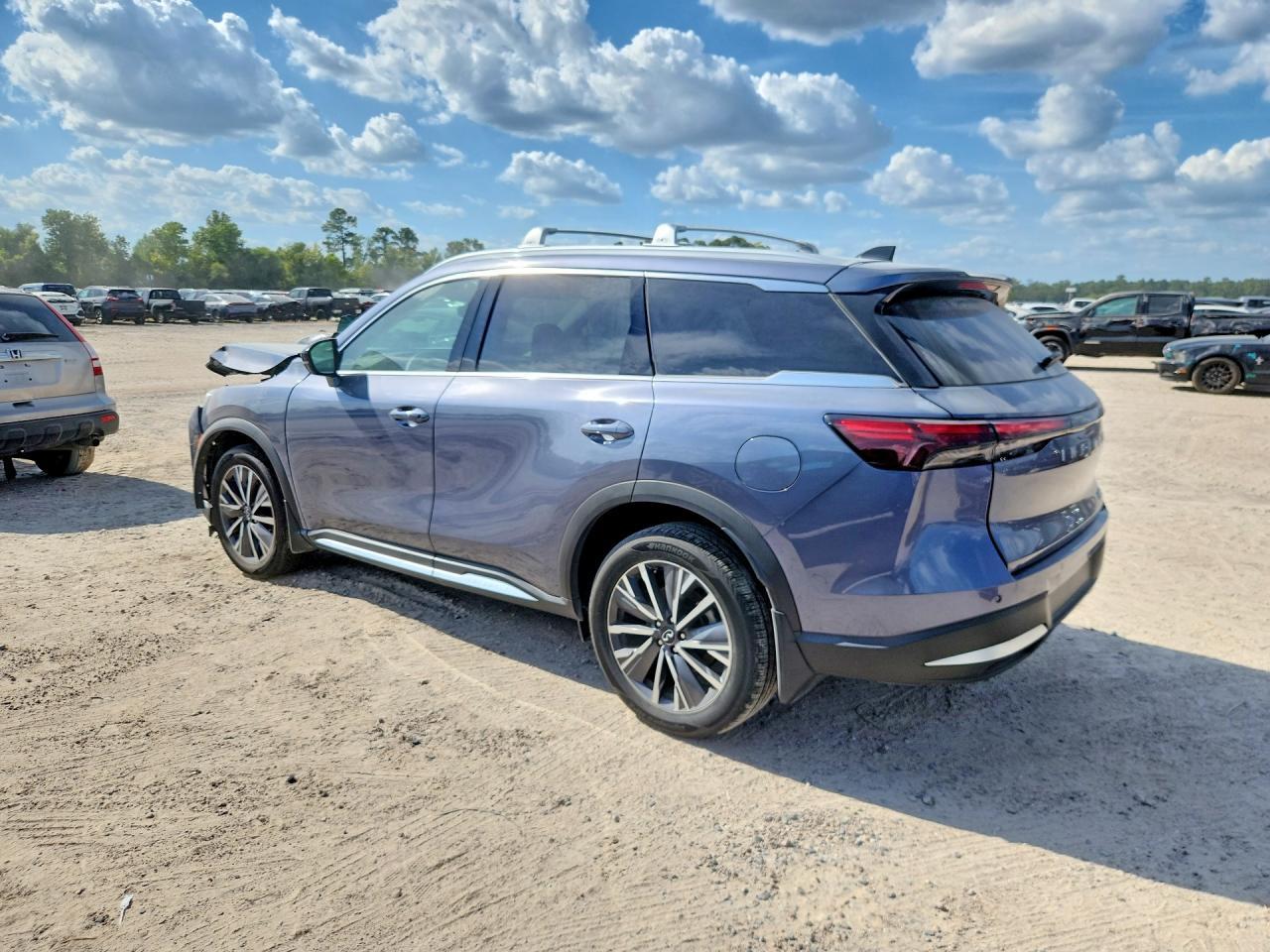 2026 Infiniti Qx60 Luxe - Image 2