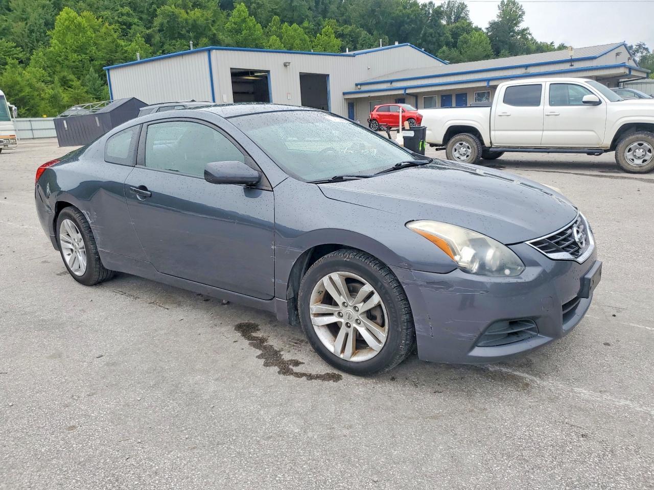 2013 Nissan Altima S - Фото 4