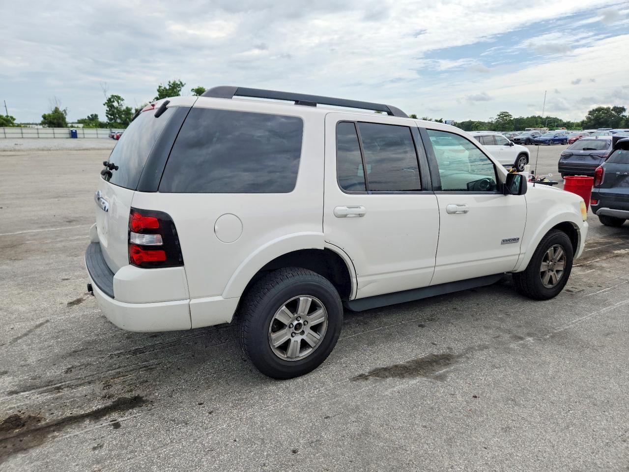 2008 Ford Explorer Xlt - Фото 3