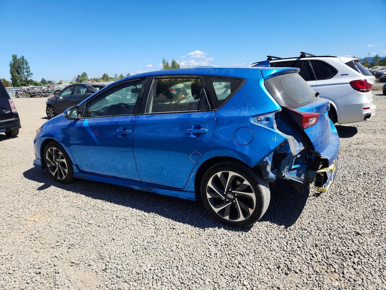 2016 Scion Im Base - Фото 2