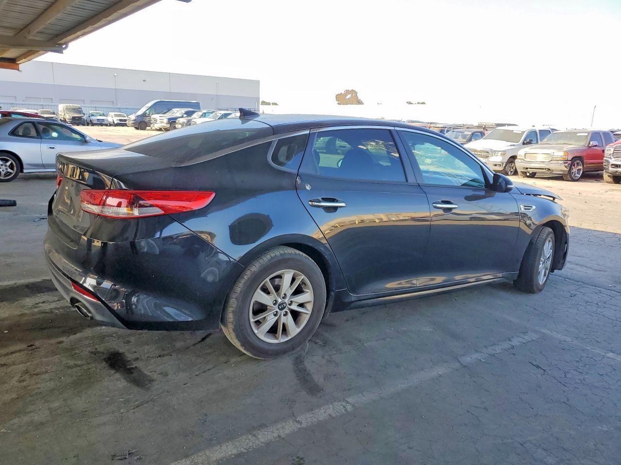 2017 Kia Optima Lx - Image 3