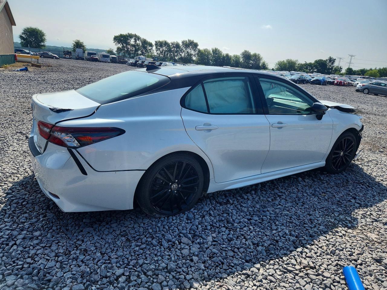 2023 Toyota Camry Xse - Фото 3
