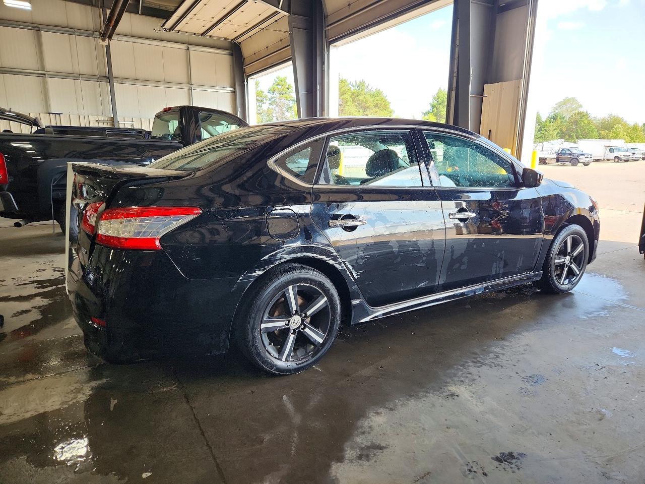 2014 Nissan Sentra Sr - Фото 3