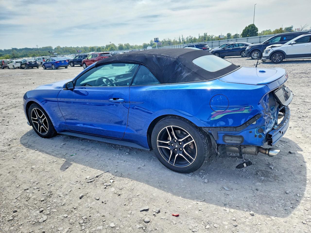 2018 Ford Mustang - Фото 2