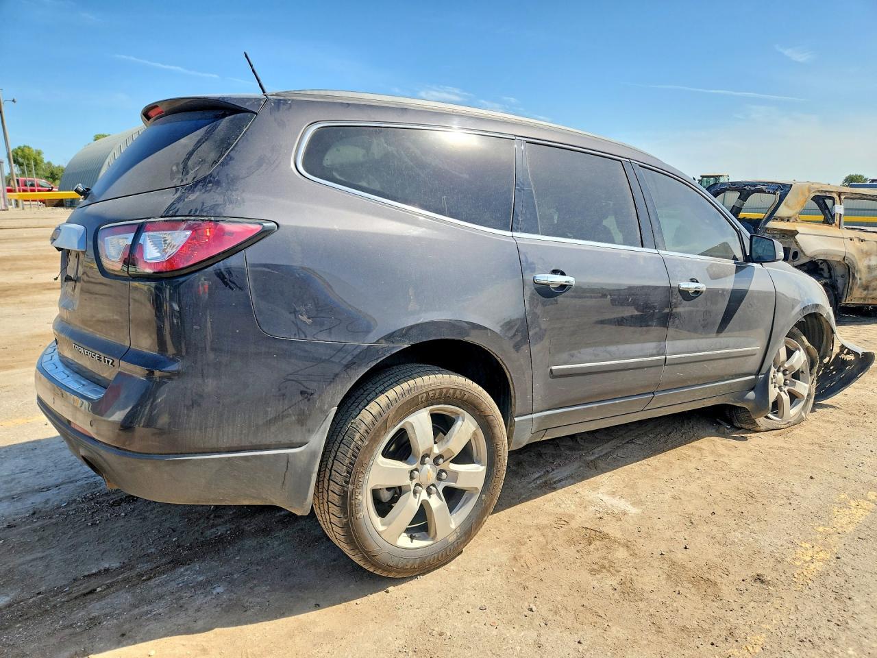 2016 Chevrolet Traverse Ltz - Image 3