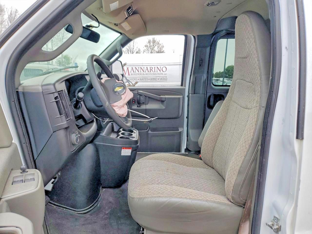 2023 Chevrolet Express G3500 Ls - Фото 7