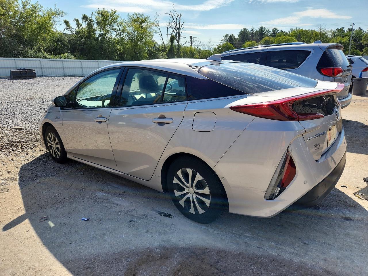 2018 Toyota Prius Prime Advanced - Фото 2
