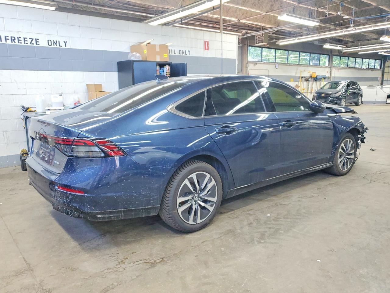 2025 Honda Accord Hybrid Exl - Фото 3