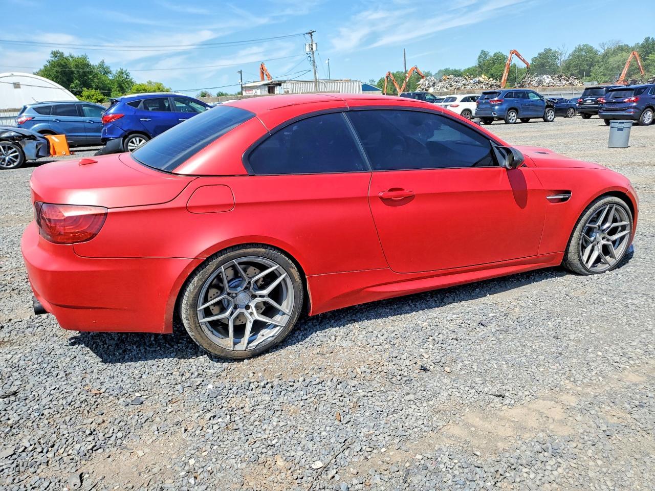 2011 BMW M3 - Фото 3