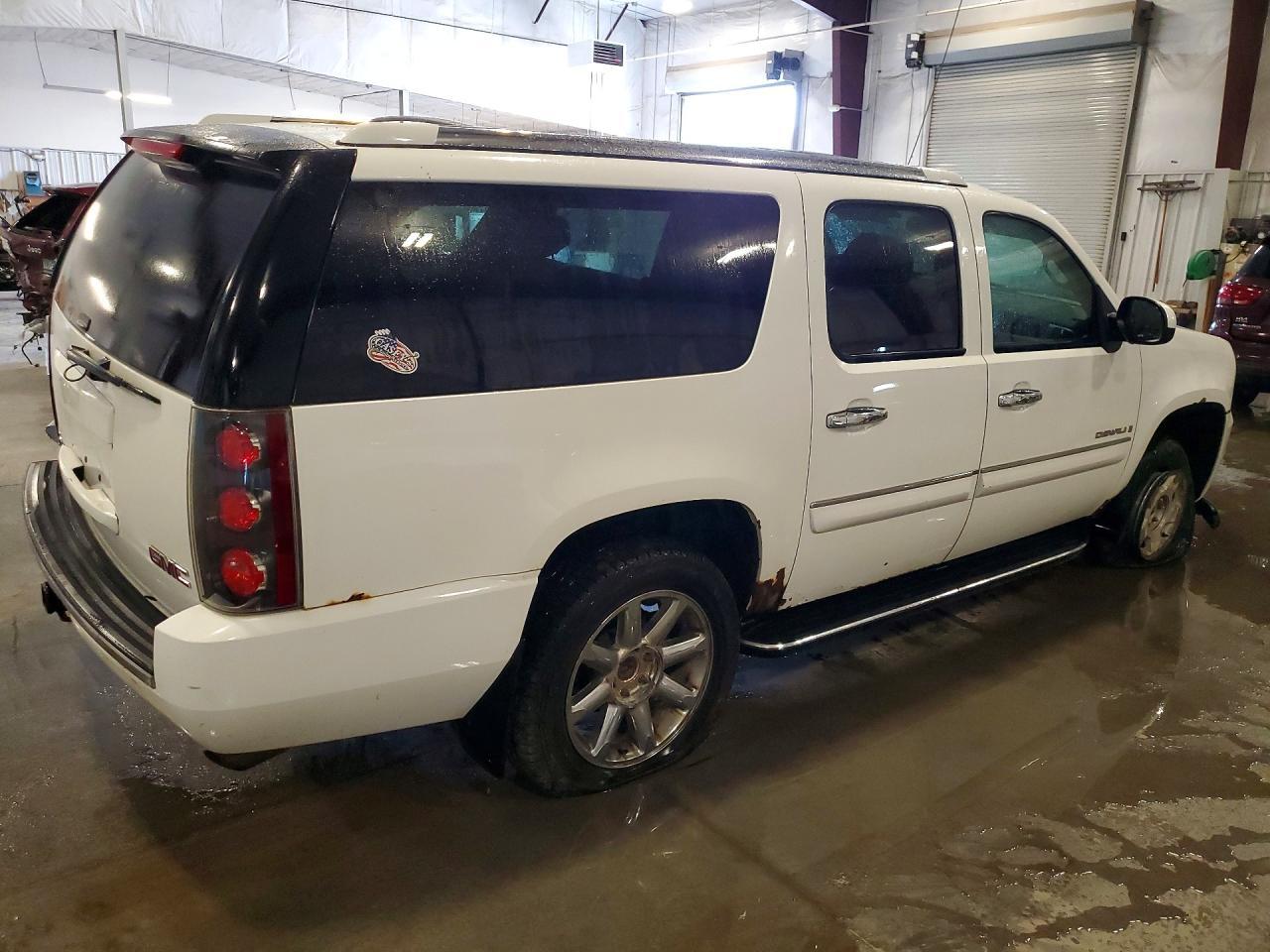 2007 GMC Yukon Xl Denali - Фото 3