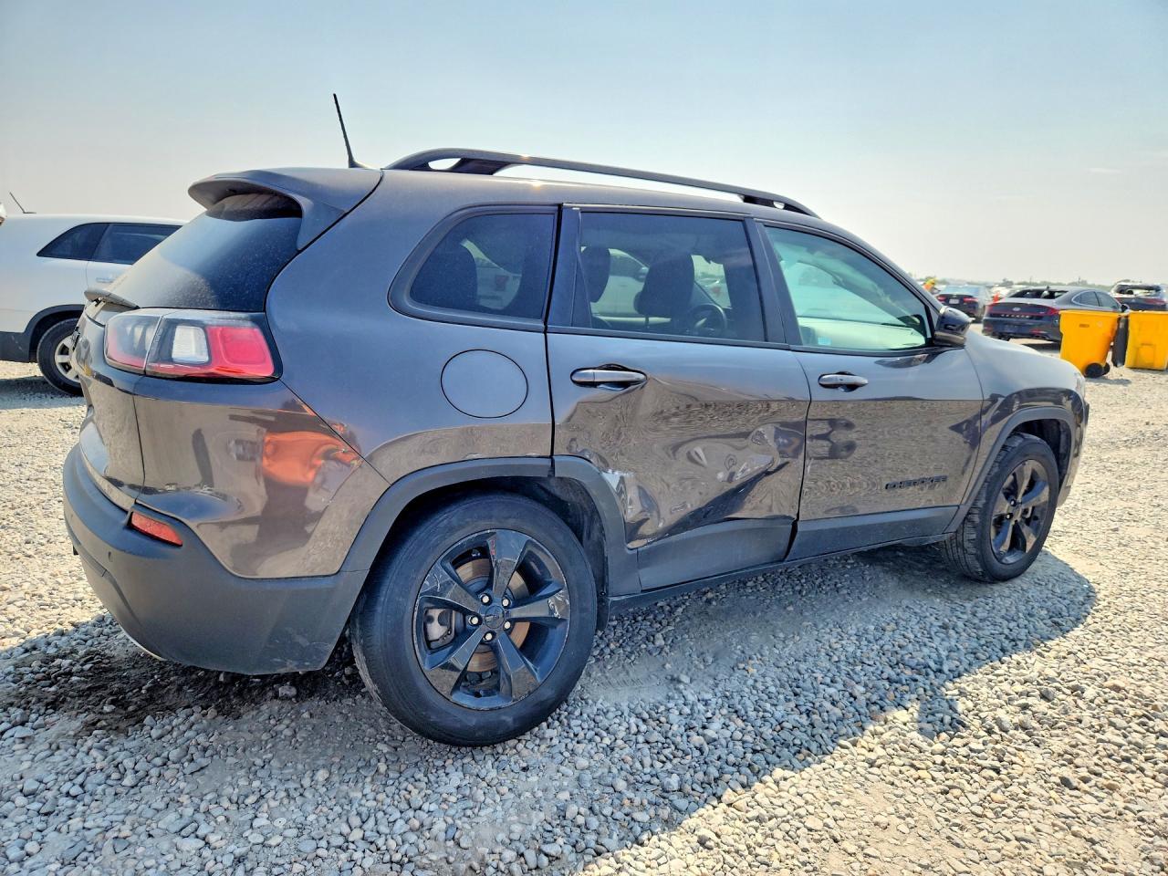 2019 Jeep Cherokee Latitude Plus - Фото 3