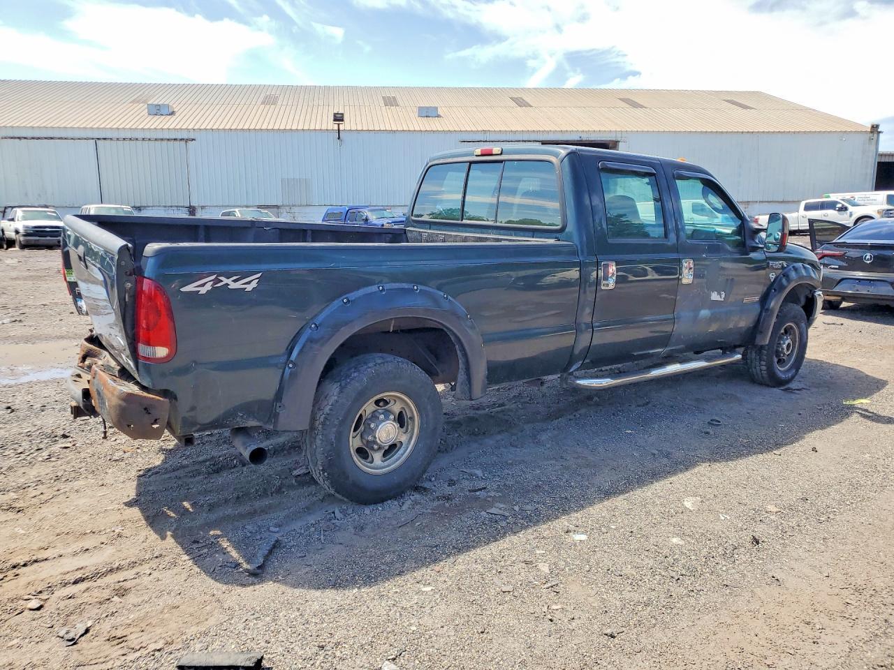 2004 Ford F250 Super Duty - Image 3