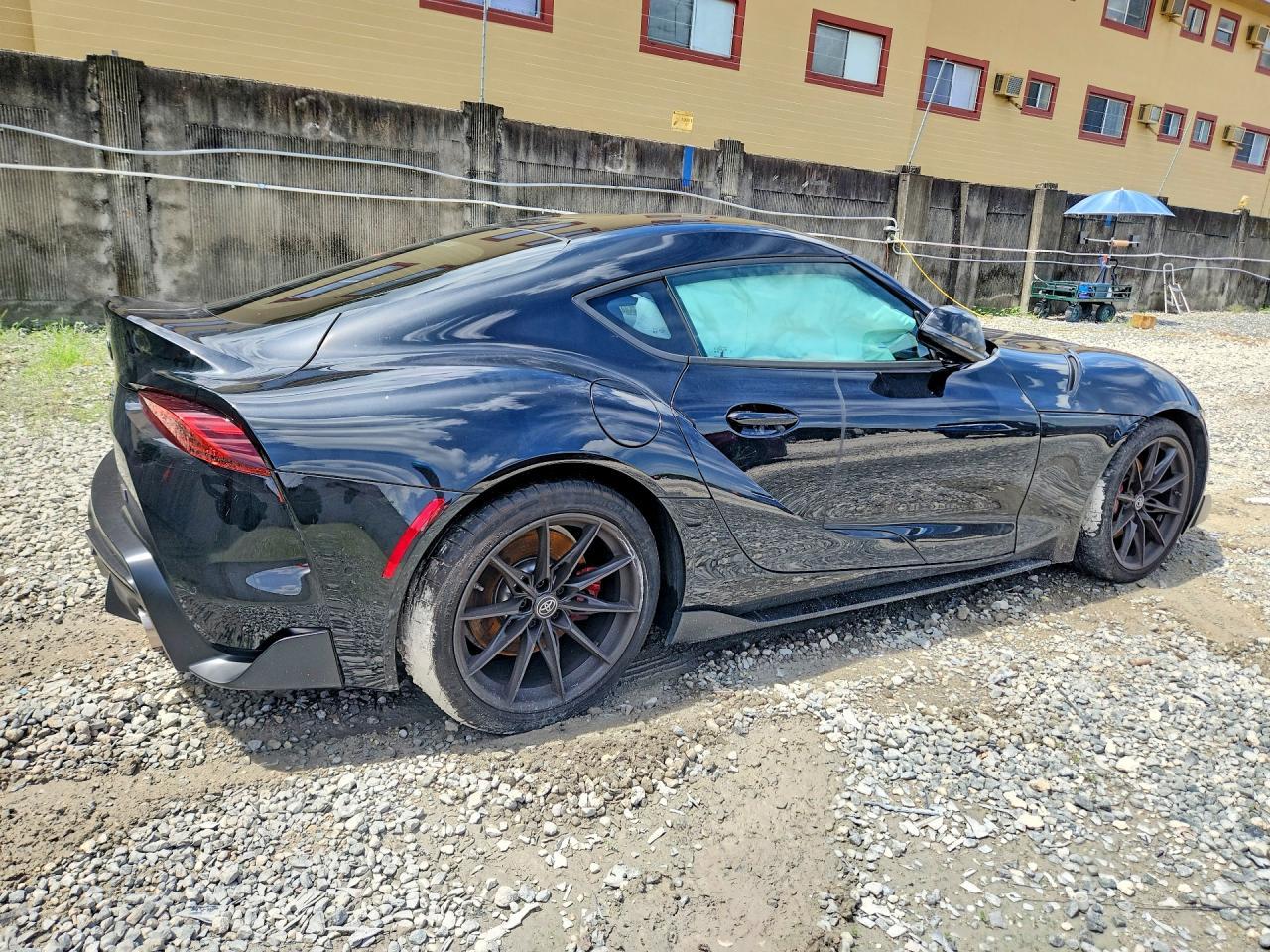 2026 Toyota Gr Supra 3.0 Premium - Image 3