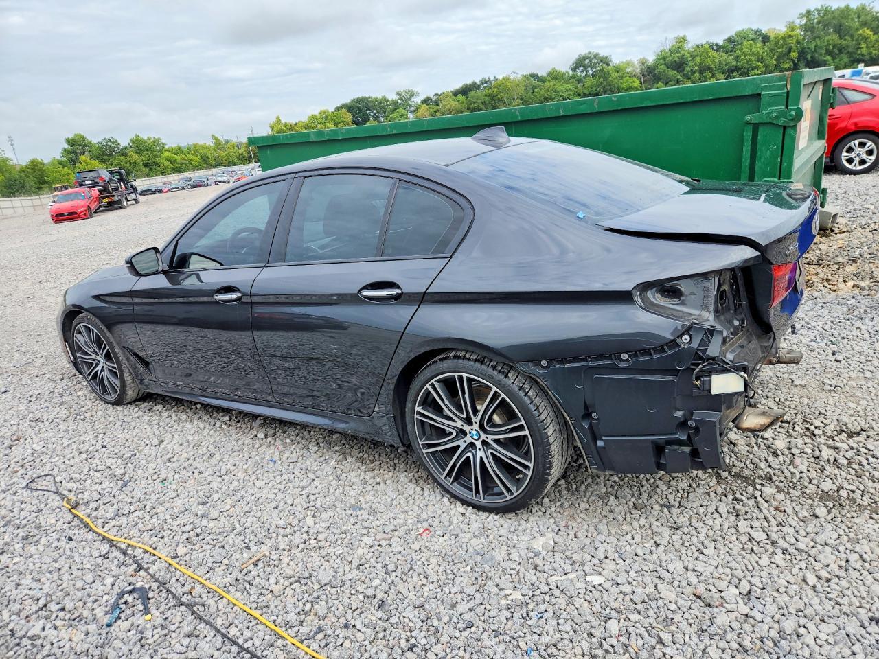 2018 BMW 540Xd - Фото 2