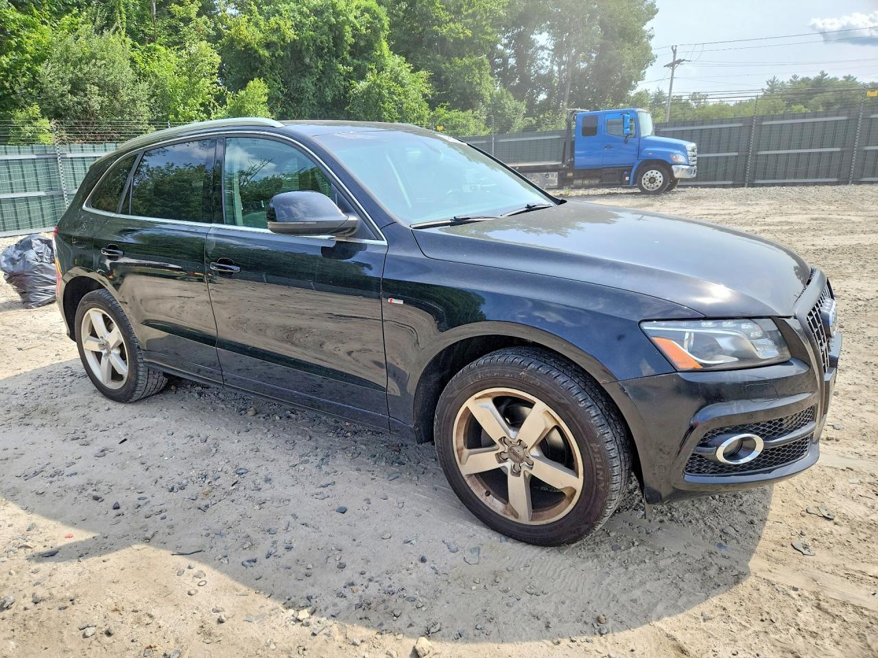 2012 Audi Q5 Premium Plus - Image 4
