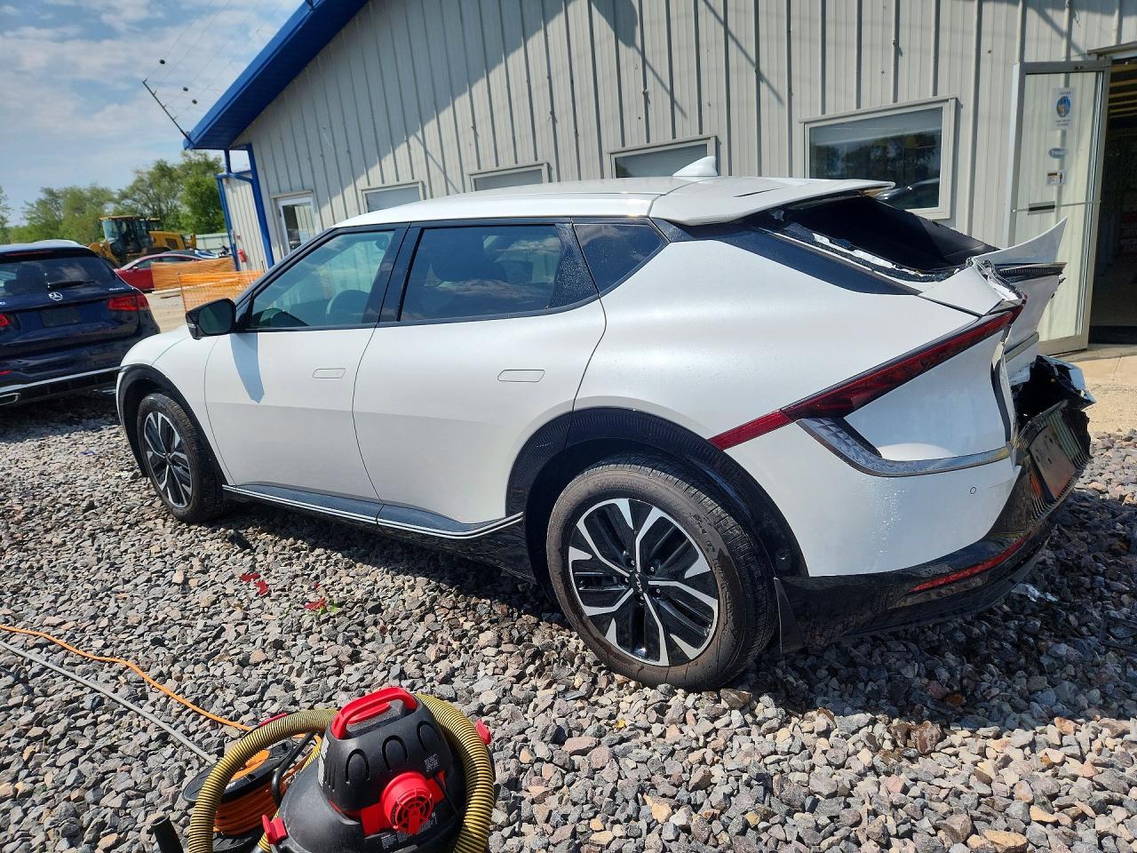 2023 Kia Ev6 Wind - Фото 2