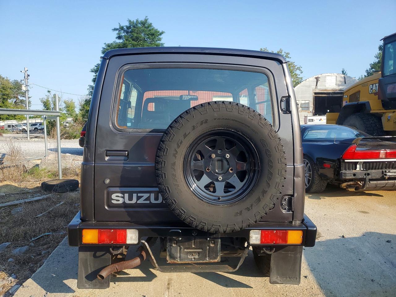 1986 Suzuki Samurai - Image 6