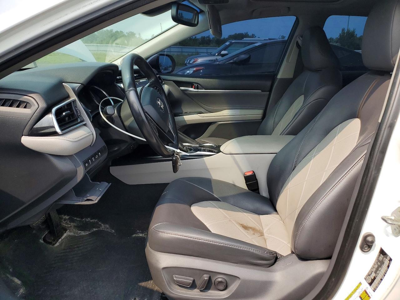 2018 Toyota Camry Hybrid Xle - Фото 7