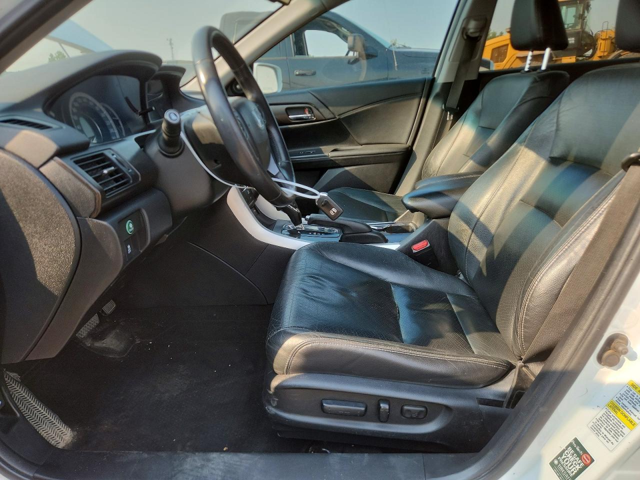 2014 Honda Accord Touring - Image 7