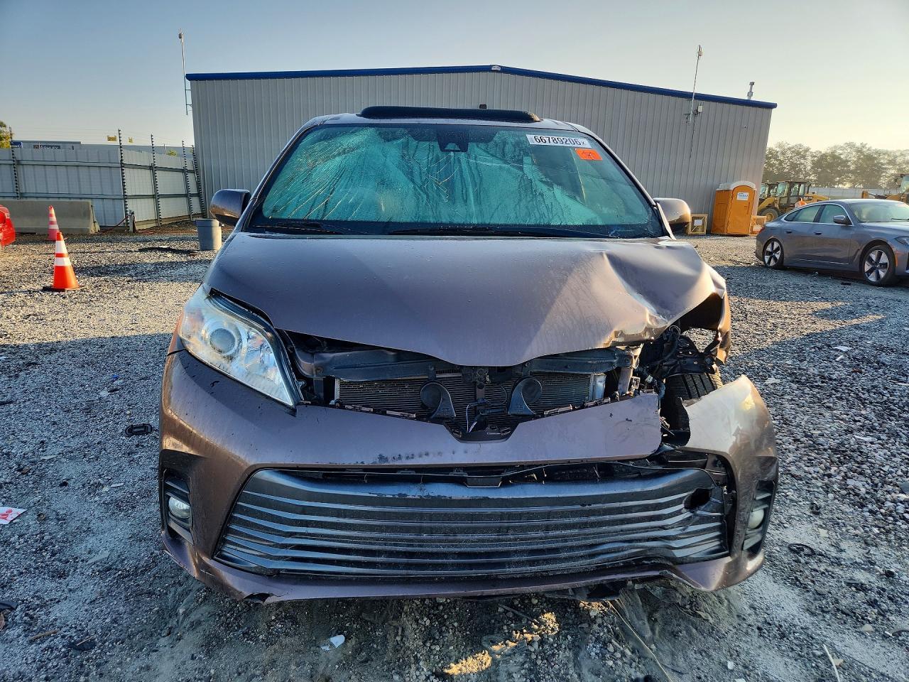 2020 Toyota Sienna Xle Premium 8-Passenger - Фото 5