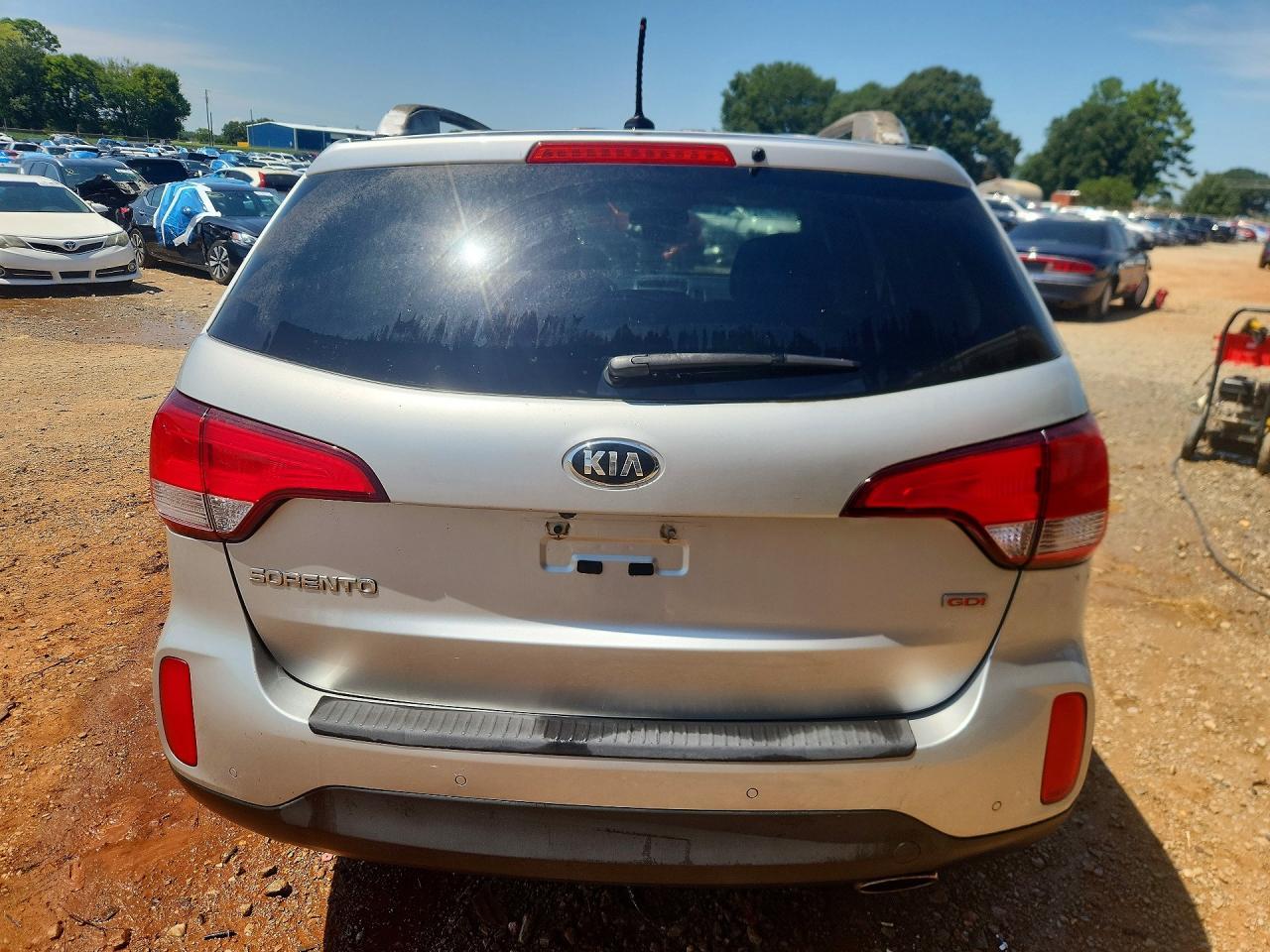 2014 Kia Sorento Lx - Image 6