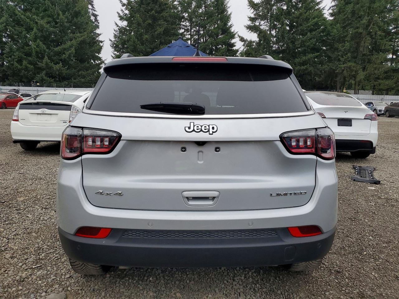 2025 Jeep Compass Limited - Фото 6