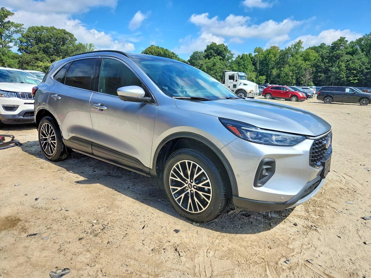 2024 Ford Escape - Фото 4
