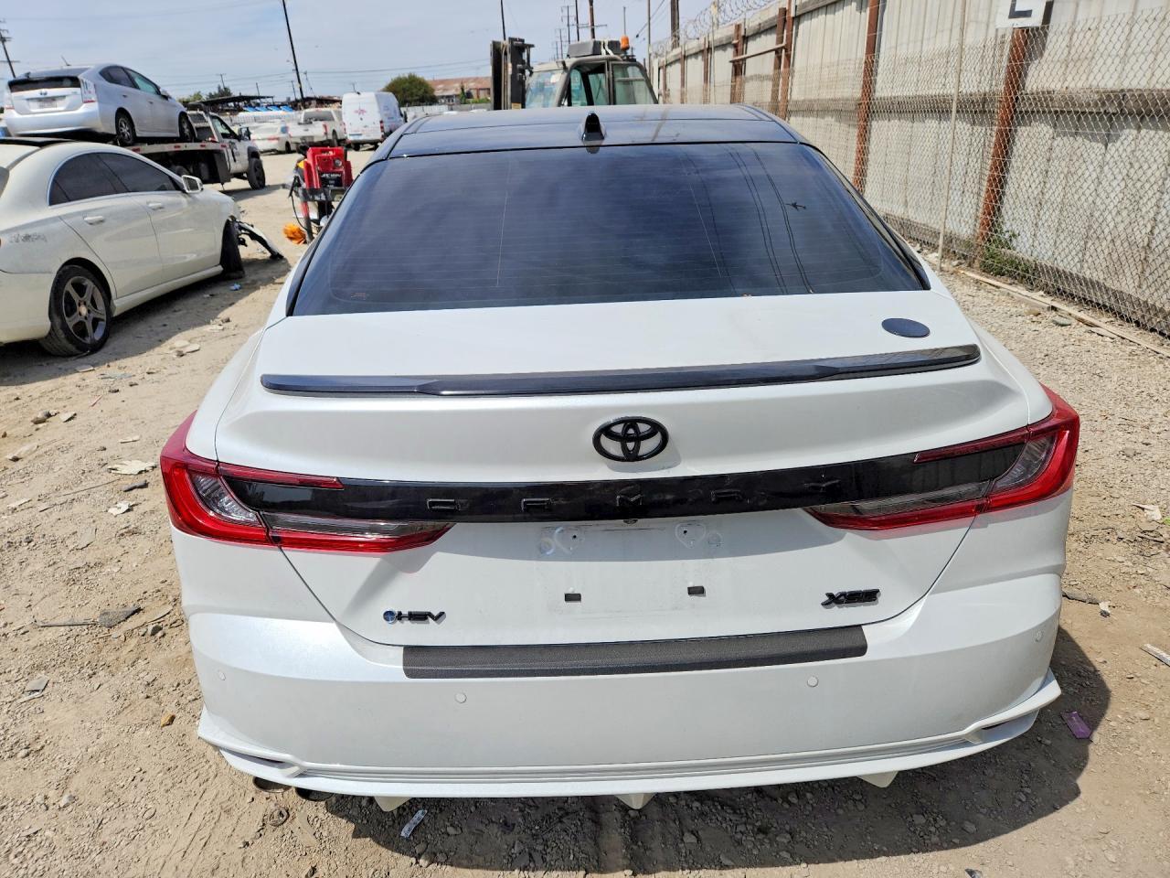 2025 Toyota Camry Xse - Фото 6